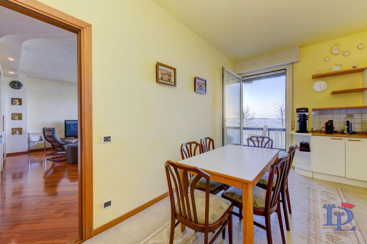 Desenzanoloft Official Partner Marriott Homes & Villas - Charming On The Lake Front Lake Desenzano del Garda Ngoại thất bức ảnh