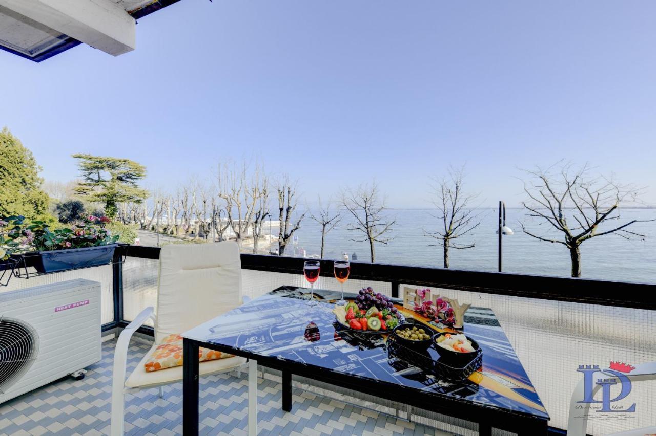 Desenzanoloft Official Partner Marriott Homes & Villas - Charming On The Lake Front Lake Desenzano del Garda Ngoại thất bức ảnh