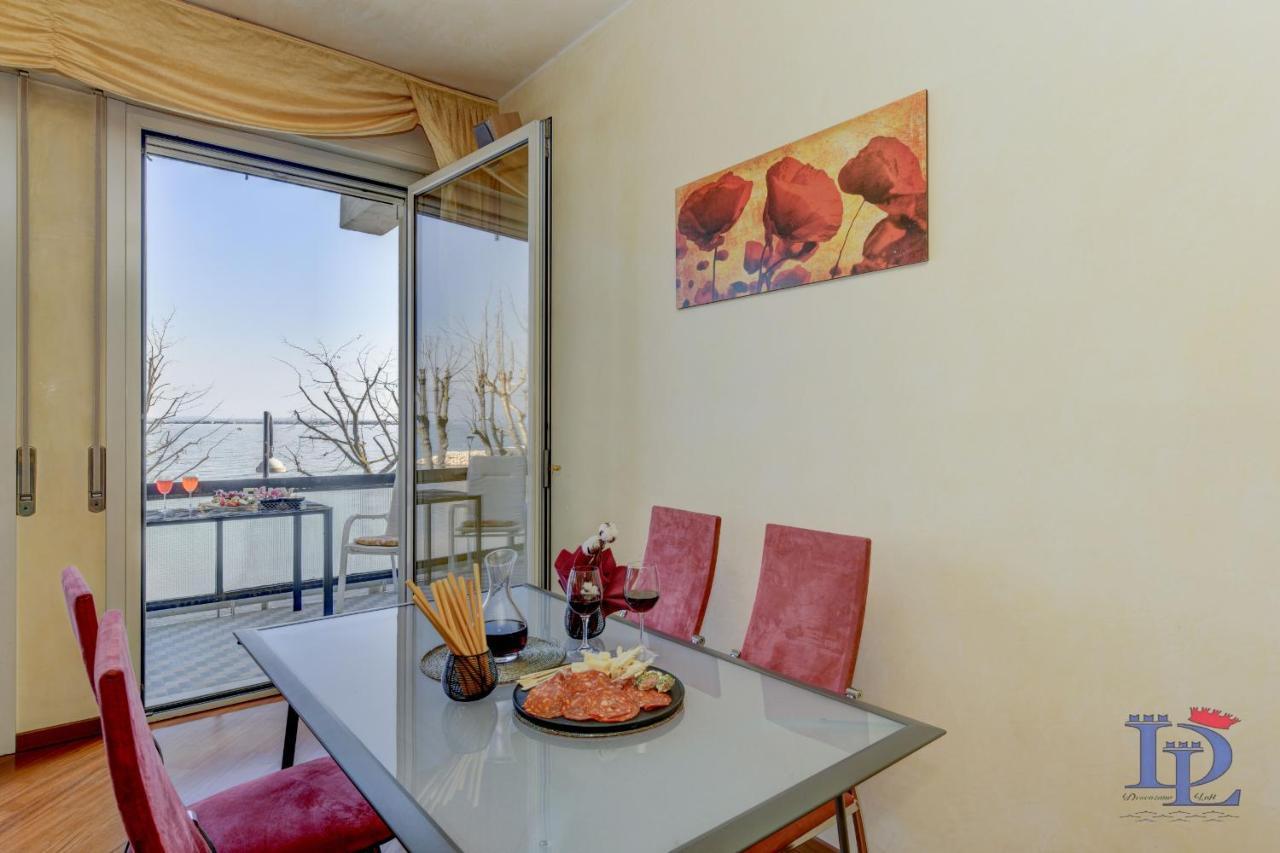 Desenzanoloft Official Partner Marriott Homes & Villas - Charming On The Lake Front Lake Desenzano del Garda Ngoại thất bức ảnh